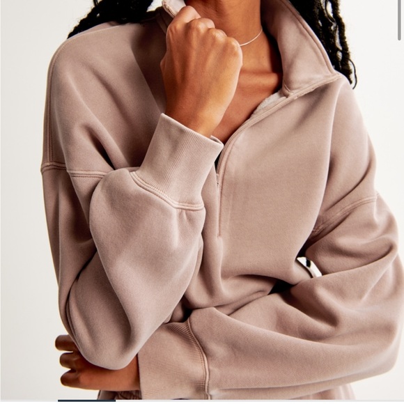 Abercrombie & Fitch Tops - Abercrombie Sunday Essential Half Zip Sweatshirt in Biege